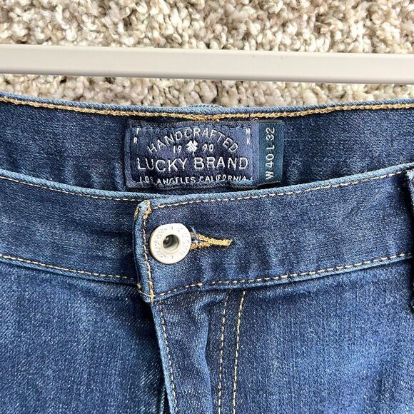 Lucky Brand Jeans Men’s 40x32 410 Athletic Straight Dark Wash Denim - Picture 3 of 7